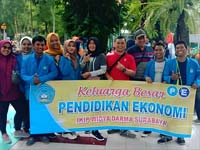 Blended IKIP Widya Darma Surabaya Nomor 7